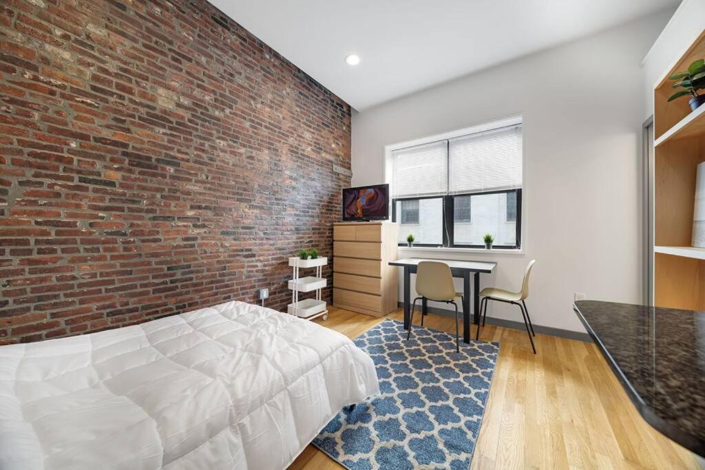 Simple Furnished Studio In The Heart Of Boston Buitenkant foto